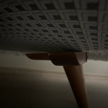 Kırılan Koltuk Takımı Ve Sızdıran Çaydanlık İçin Uzayan Servis Süreci