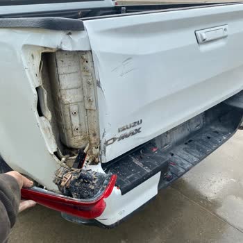 Koçaslanlar Otomotiv'de Söz Verilen İkame Araç Sağlanmadı Ve Araç Hasarı Onarılmadı