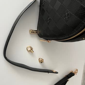 Altı Ay İçinde Perçin Kırılan Derimod Çantada Garanti Süresi İhlali Ve Müşteri Hatası İddiası