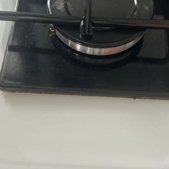 Bosch Cam Ocakta Kısa Sürede Paslanma Ve Kullanıcı Hatası İddiası