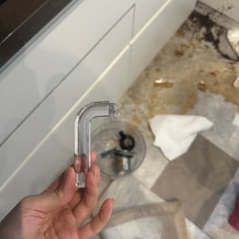 Karaca Cam Demlik Sapı Hiçbir Darbe, Düşme Veya Kullanıcı Hatası Olmadan Aniden Kırıldı