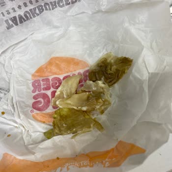 Bozuk Marul Nedeniyle Hamburgerde Tazelik Ve Hijyen Sorunu