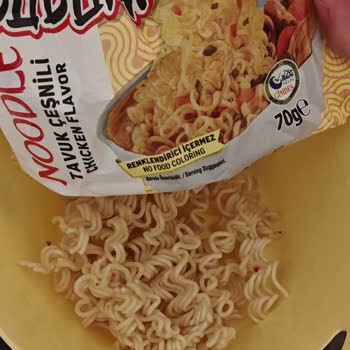 Dudomi Noodle Üzerindeki Kırmızı Renk İçin Açıklama Ve Tazminat Talebi
