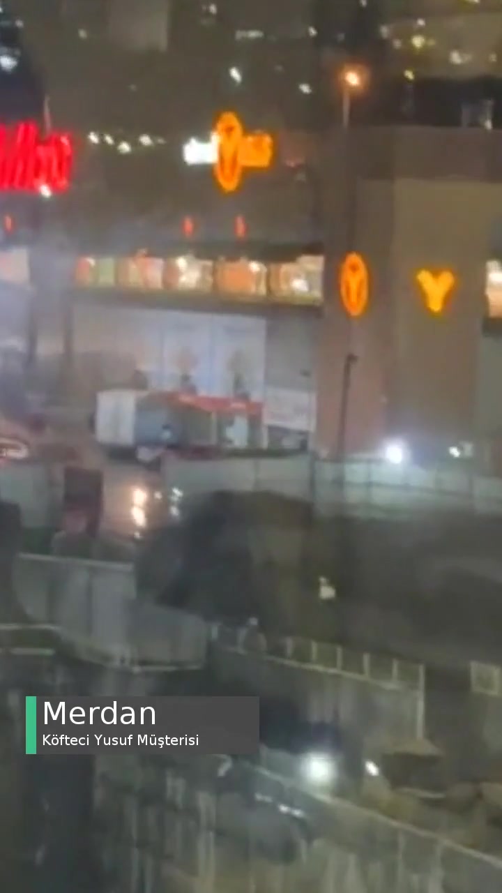 Köfteci Yusuf'u Şikayet Etmek İstiyorum videonun kapak resmi