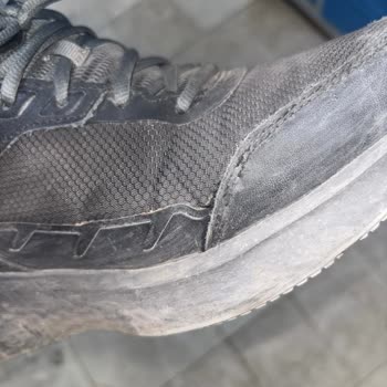 Skechers Kısa Sürede Dikiş Açılması ve Su Geçirme Sorunu Üretim Hatası İtirazı