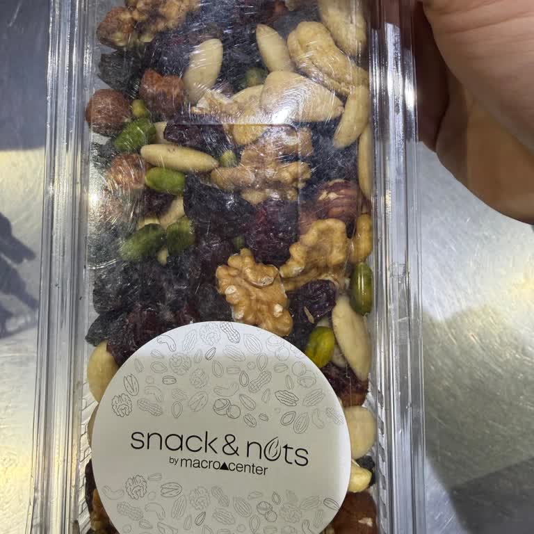 Macro Center Mavibahçe Mağazasından Satın Alınan Kuruyemişte Kelebek Ve Kurt Bulunması