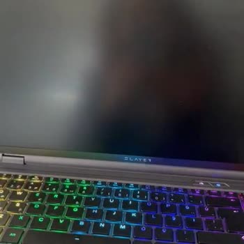 Yüksek Performanslı Laptopta 5 Gün İçinde Donma Ve Aşırı Isınma Sorunu