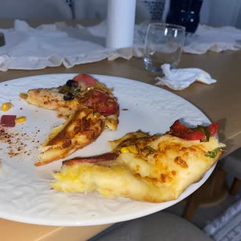 Yanıltıcı Kampanya Ve Kalitesiz Pizza Deneyimi