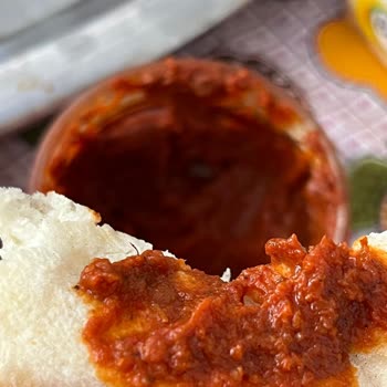 Bol Bol Sosunda Bulunan Kıl Hijyen Sorunu Ve Güven Kaybı