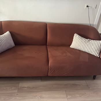 Hera 3’lü Koltukta Ses, Potluk Ve Arka Kısım Hizasızlığı İçin Acil Değişim Talebi