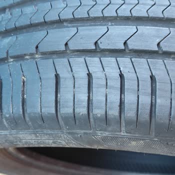 Kısa Sürede Çatlayan Lastik İçin Garanti Kapsamında Değişim Talebi