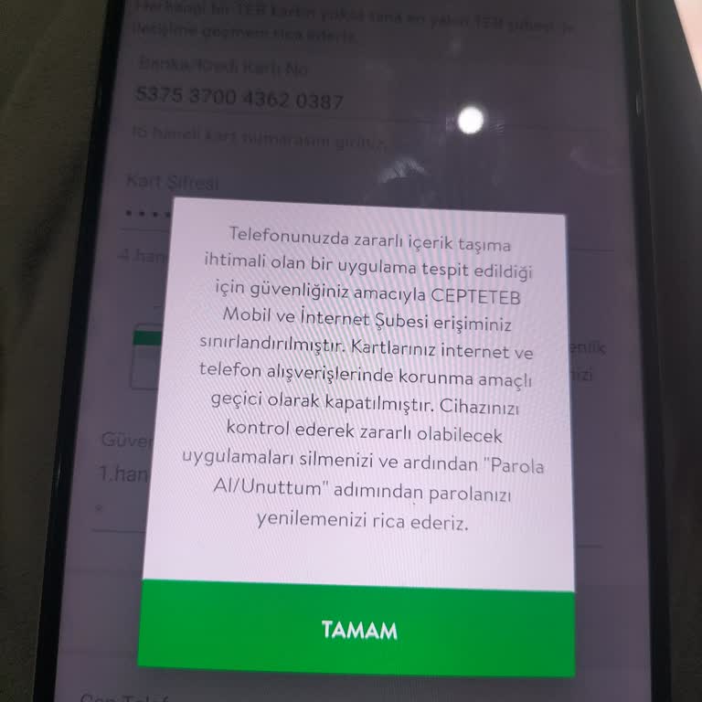 Güvenlik Uyarısı Nedeniyle CepteTeb Mobil Ve İnternet Şubesi Erişimi Engellendi