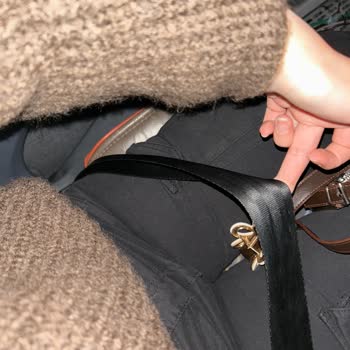 35 Dakikalık Gecikme, Bilgilendirme Yok; Emniyet Kemerleri Arızalı Ve Personel Davranışı Sorunlu