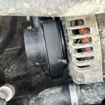 Hyundai Yetkili Servisinde Garanti Kapsamı Dışı Ücretlendirme Ve Müşteri Şikayetinin İhmal Edilmesi