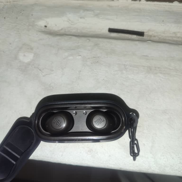 Şarj Olmayan JBL Wave 100 Kulaklık İçin Garanti Onarımı Talebi