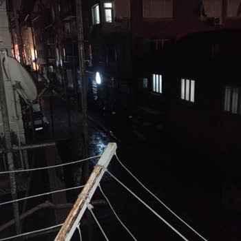 Umurbey Mahallesindeki Sokak Lambaları Sürekli Sönüyor, Güvenlik Tehlikede