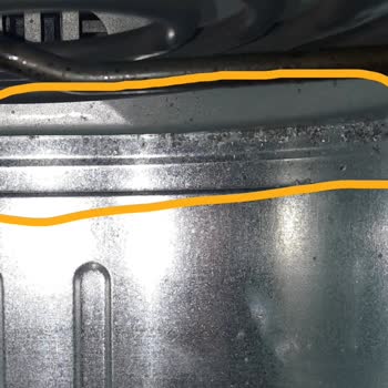 Media Markt Philips Airfryer'da Kısa Sürede Pas Ve Deformasyon Şikayeti