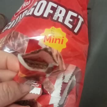 Torku Çıtır Gofret Mini'de Açık Ambalaj Ve Isırılmış Ürün Şikayeti