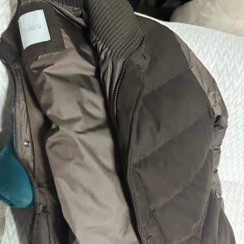 Kısa Sürede Deforme Olan Mont Ve İade Reddiyle Karşılaşılan Kaba Müşteri Hizmeti