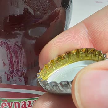 Paslı Şişe Kapakları Ve Ağızları Nedeniyle Sağlık Endişesi