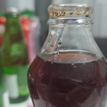 Paslı Şişe Kapakları Ve Ağızları Nedeniyle Sağlık Endişesi