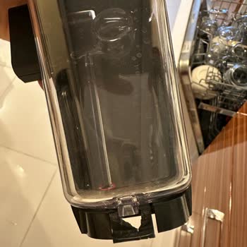 Garanti Kapsamındaki Kırık Süt Haznesi Parçası Ücretsiz Değişim Talebi