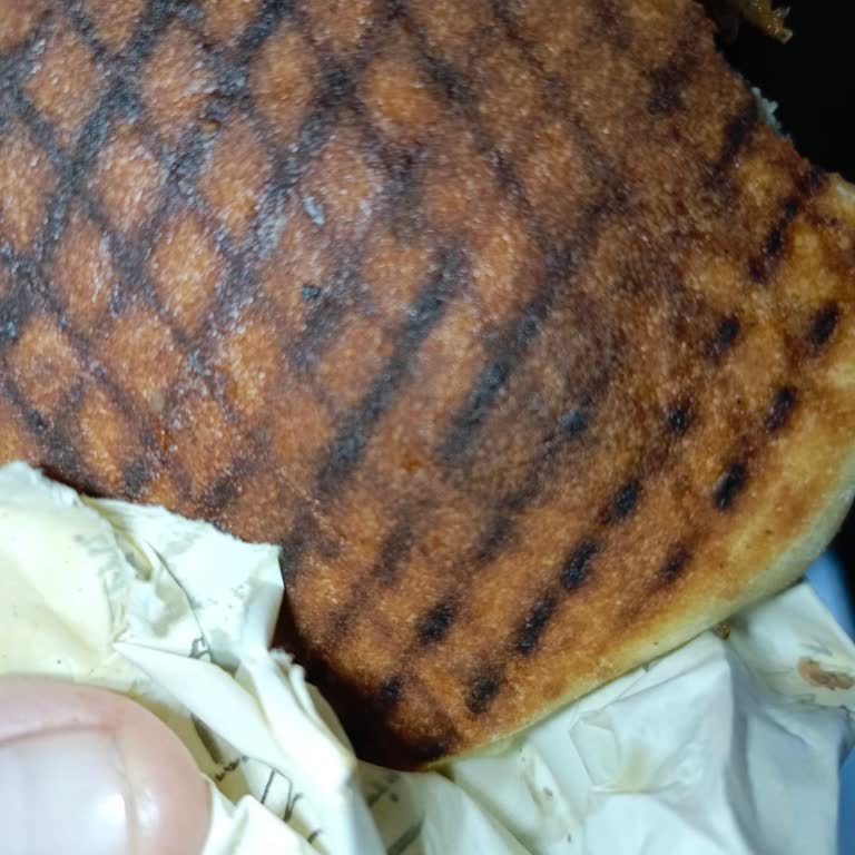 Yanık Yemek İadesi Kupon Olarak Tanımlanması, Kullanım Kısıtlaması Ve Nakit İade Talebim