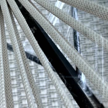 Vivense'den Gelen Çay Setinde Üretim Kusurları Ve Çözüm Eksikliği