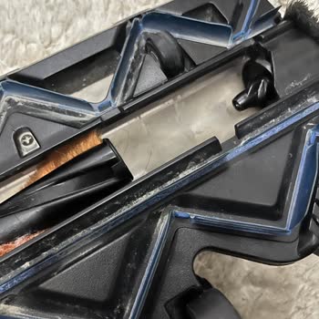 Philips SpeedPro Max Fırça Parçası Aynı Yerden Kırıldı Garanti Dışı Bırakıldı