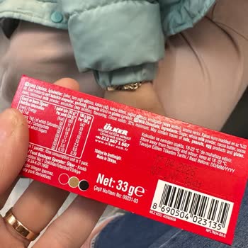 Ülker Sütlü Çikolata Üzerindeki Beyazlama: Kalite Ve Sağlık Endişesi