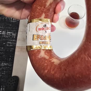 Kargo Hasarı Ve Yanıltıcı Sucuk İçeriği