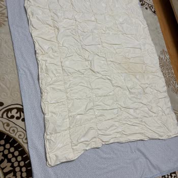 Ayıplı Yorganın Yıkama Sonrası Çekmesi Ve Formunun Bozulması