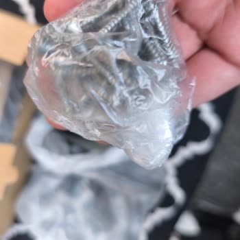 Siyah Kapı Kolu İçin Gönderilen Yanlış Gri Vidalar Ve Çözümsüz Mağduriyet