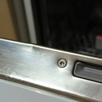 Bosch Ayıplı Bulaşık Makinesi Kapak Hasarı