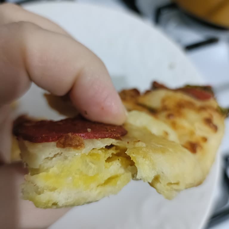 İndirim Bilgilendirmesi Yok, Çiğ Ve Kalitesiz Pizza Şikayeti