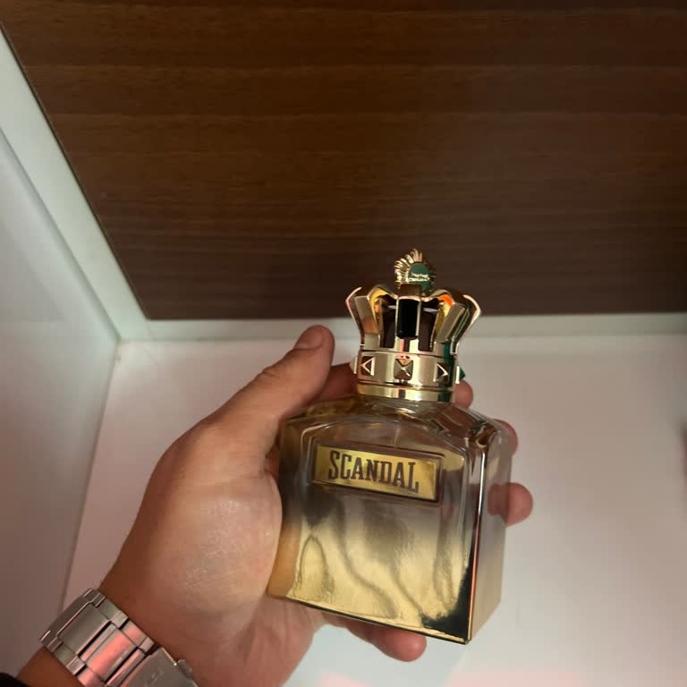 Boyner'den Açılmış Kutu Nedeniyle Parfüm Değişim Talebi Reddedildi