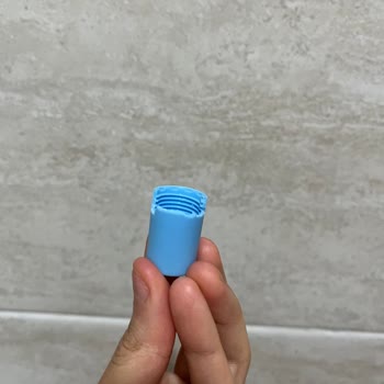 Kremi Göz Kremi Kapağının Kırılması Ve Değişim Talebi