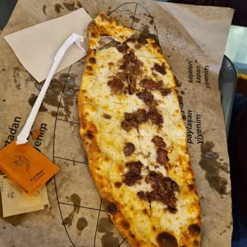 Pidem Restaurant Menüdeki Görsel Yanıltıcı: Az Etli Kavurmalı Pide Şikayeti