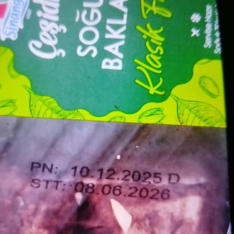 Sinangil Soğuk Baklava İçinde Antep Fıstığı Kabuğu: Sağlık Ve Hijyen Sorunu