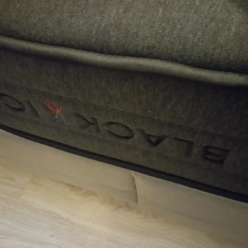 Sert Yatak Nedeniyle Şiddetli Sırt Ve Bel Ağrısı, Yetkili Servis Çözüm Sunmuyor