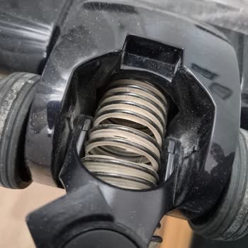 Garanti Altındaki Boru Yırtığına Yetkili Servis 400 TL Ek Ücret Talep Ediyor