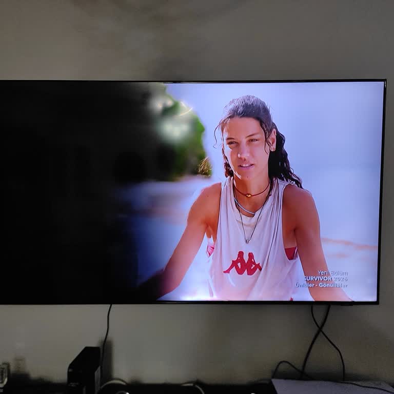 Samsung 85 İnç TV’de Tekrarlayan Ekran Kararması Ücretsiz Onarım Talebi