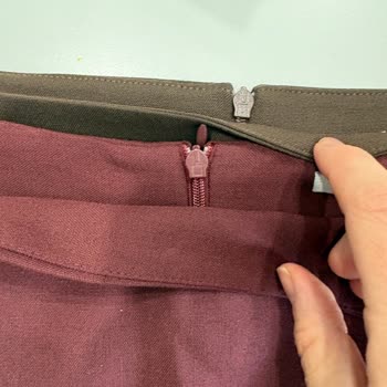 Aynı Beden İki Etekte Üretim Hatası Ve İade Kargo Ücretinin Firmadan Ödenmesi Talebi