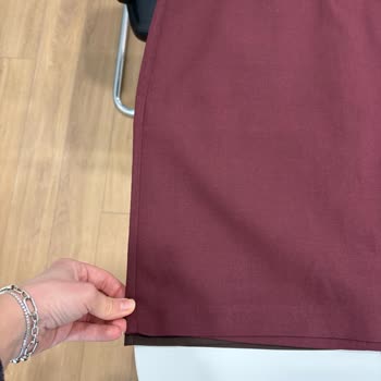 Aynı Beden İki Etekte Üretim Hatası Ve İade Kargo Ücretinin Firmadan Ödenmesi Talebi