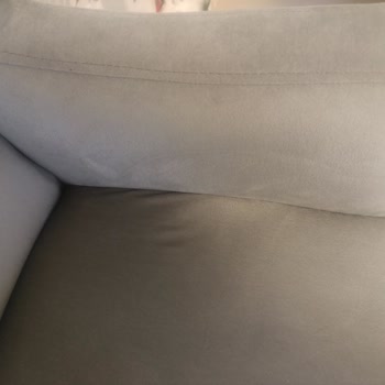 Özer Home Design Kusurlu Koltuk Takımı, Eksik Kırlent Ve Güve Sorunu Nedeniyle Sağlık Riski