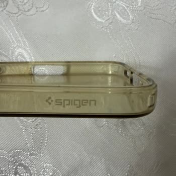 Hepsiburada'dan Alınan Spigen 16 Pro Kılıfının Aşırı Sararması Kullanılamaz Hale Getirdi