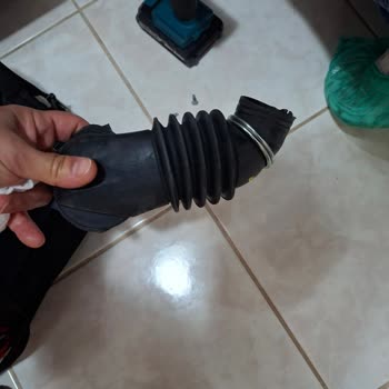 Garanti Altındaki Çamaşır Makinesinde Paslanma, Erken Amortisör Arızası Ve Sürekli Sallanma