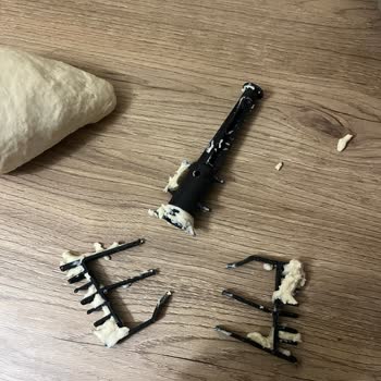 Plastik Kokusu Ve Kırılan Aparatlar Nedeniyle Yedek Parça İstiyorum