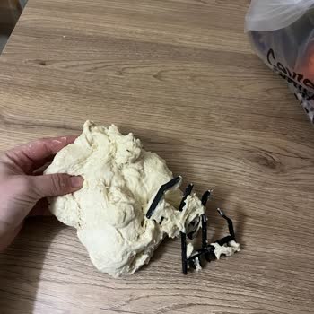 Plastik Kokusu Ve Kırılan Aparatlar Nedeniyle Yedek Parça İstiyorum