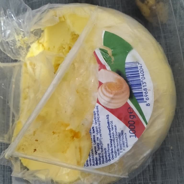 Metro Grossmarket’te Satılan Tereyağı Aslında Margarindir